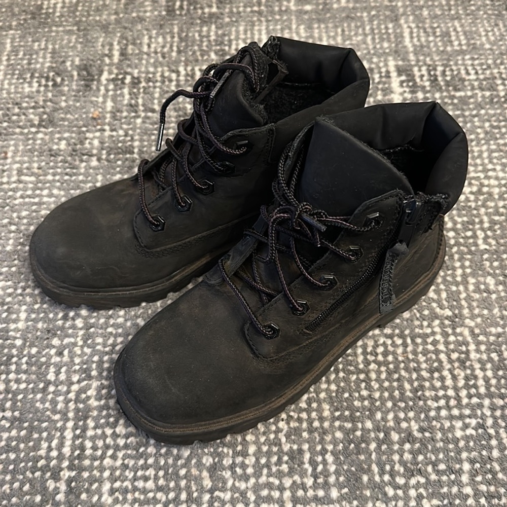 Pre-School On-Off 6 Inch Boot Black/Nubuck 16701